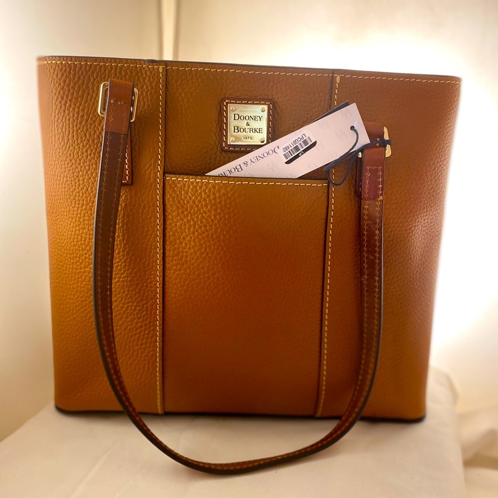 NWT Dooney & Bourke Pebble Grain Small Lexington